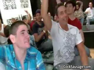 Ikat dari mabuk homoseks pria bab pergi gila di klub 2 oleh cocksausage